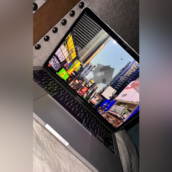 had 8 months and isn’t used.Like new.Comes with original...